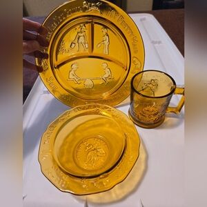 New Vintage! Tiara Amber Glass Toddler Nursery Rhyme Set Of 3